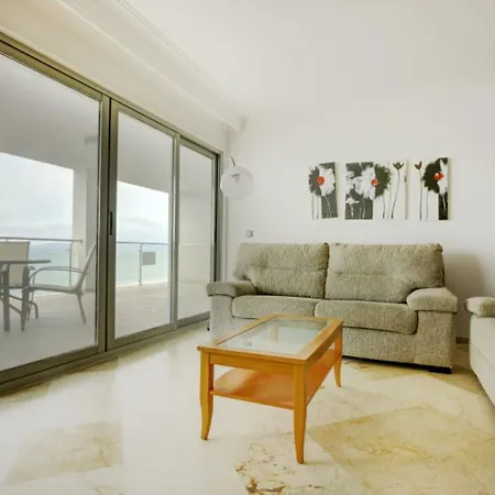 Luna 3 - El Arenal * El Arenal (Mallorca)